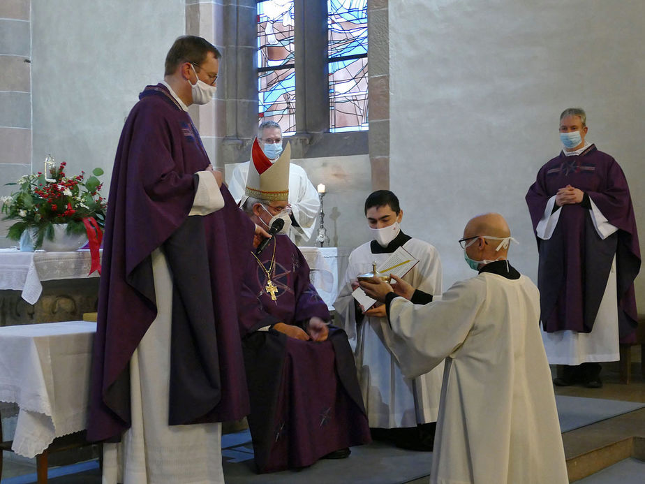 Beauftragung zu Lektorat und Akolythat in St. Marien, Volkmarsen (Foto: Karl-Franz Thiede)